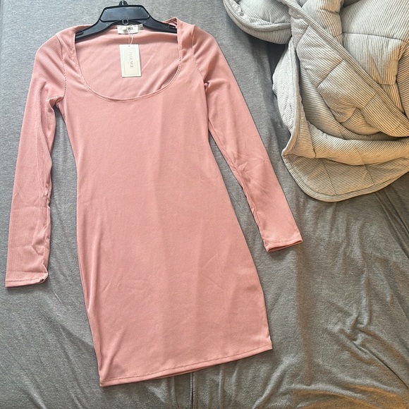 NWT ASOS Flounce london scoop neck ribbed mini dress in dusty pink - Picture 5 of 15